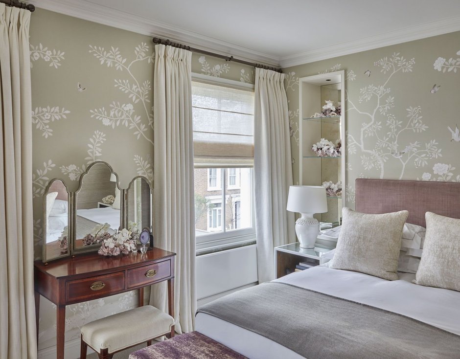 Спальня в шалфейном цвете