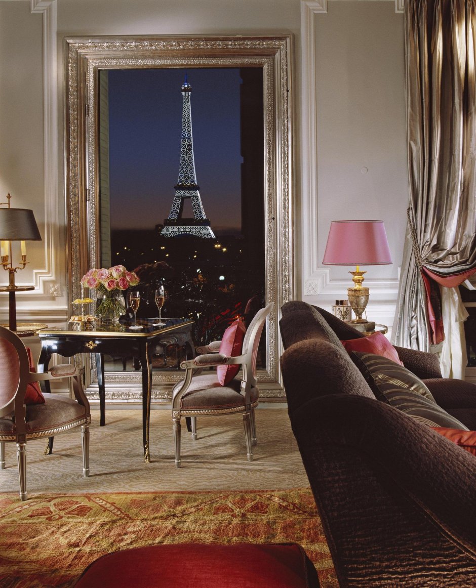 Plaza Athenee Париж интерьер