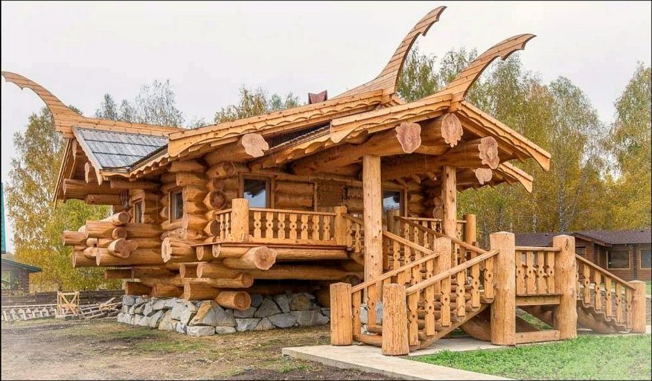 Сказочный домик из бревна