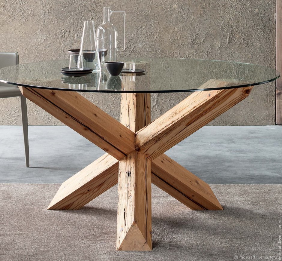Стол Lakri Round Table