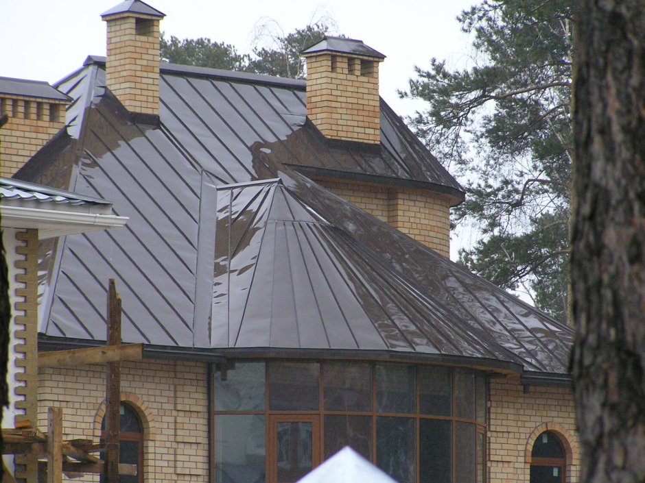 Шатровая кровля фальц
