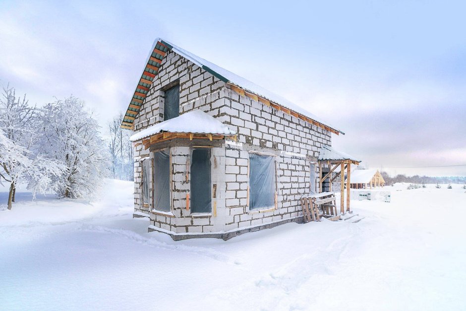 Дом из газоблока на зиму