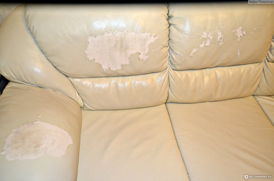 Интересные заплатки на кожаный диван