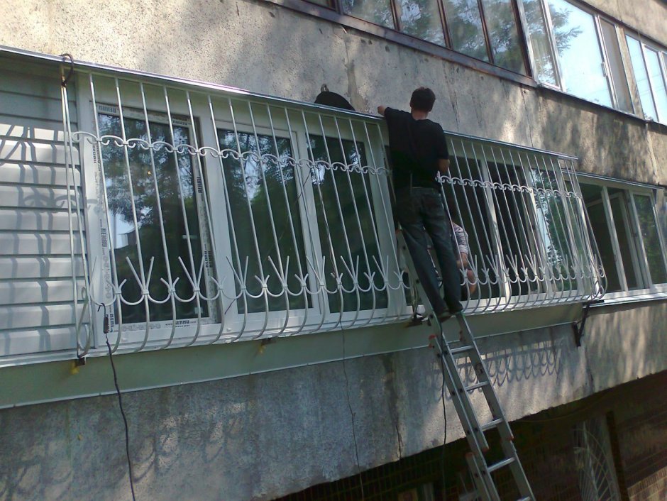 Решетка на балкон