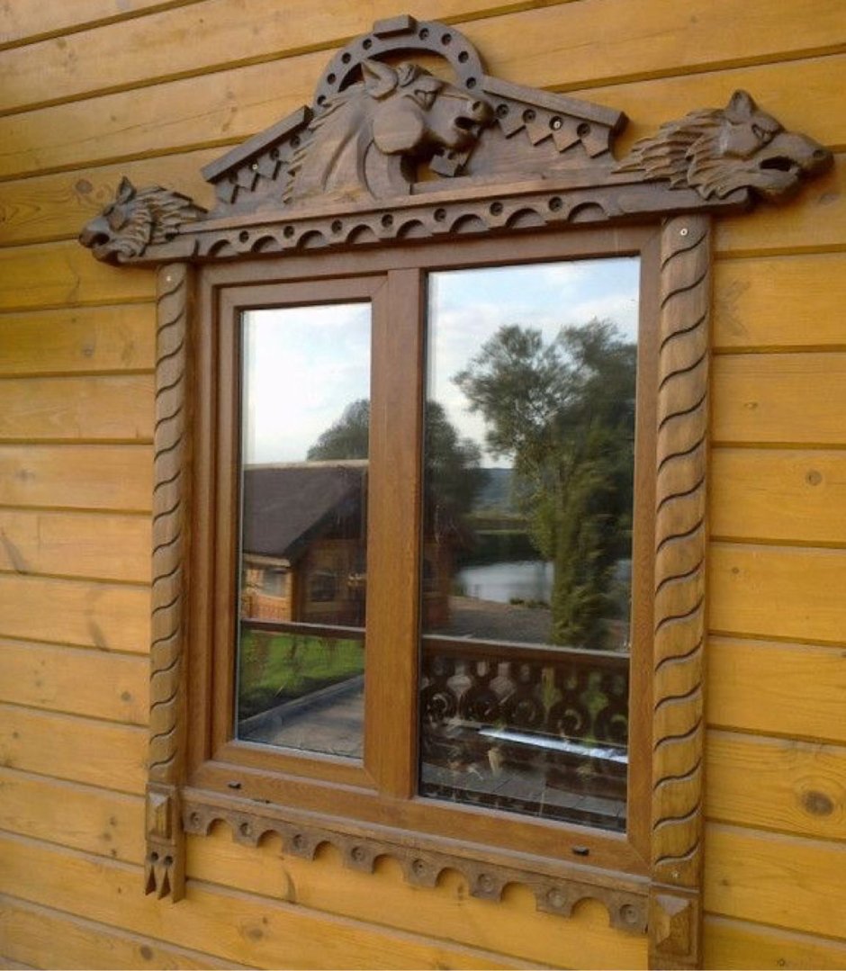 Резные оконные наличники