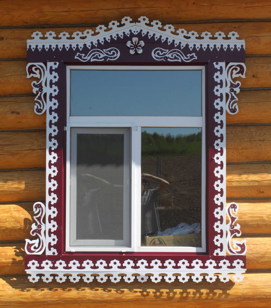 Резные узорные наличники