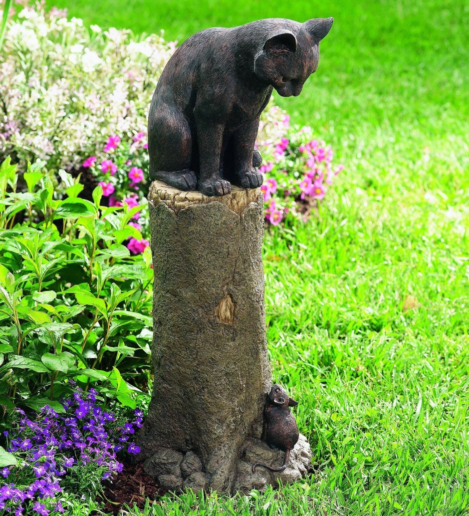 Скульптура кошки