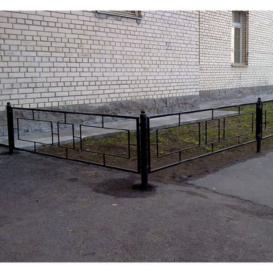 Дворовые ограждения
