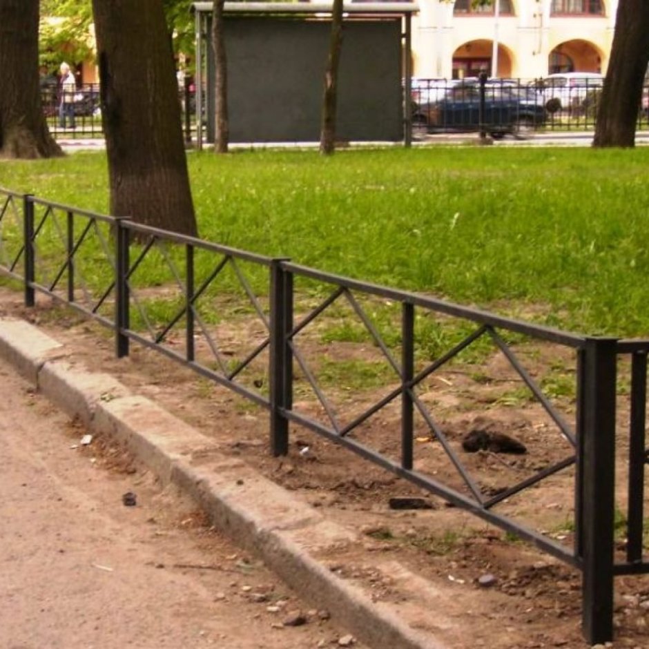 Ограждение сквера