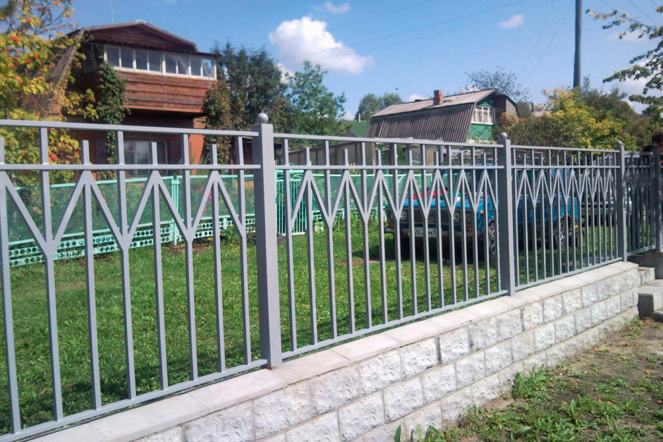 Забор из металла