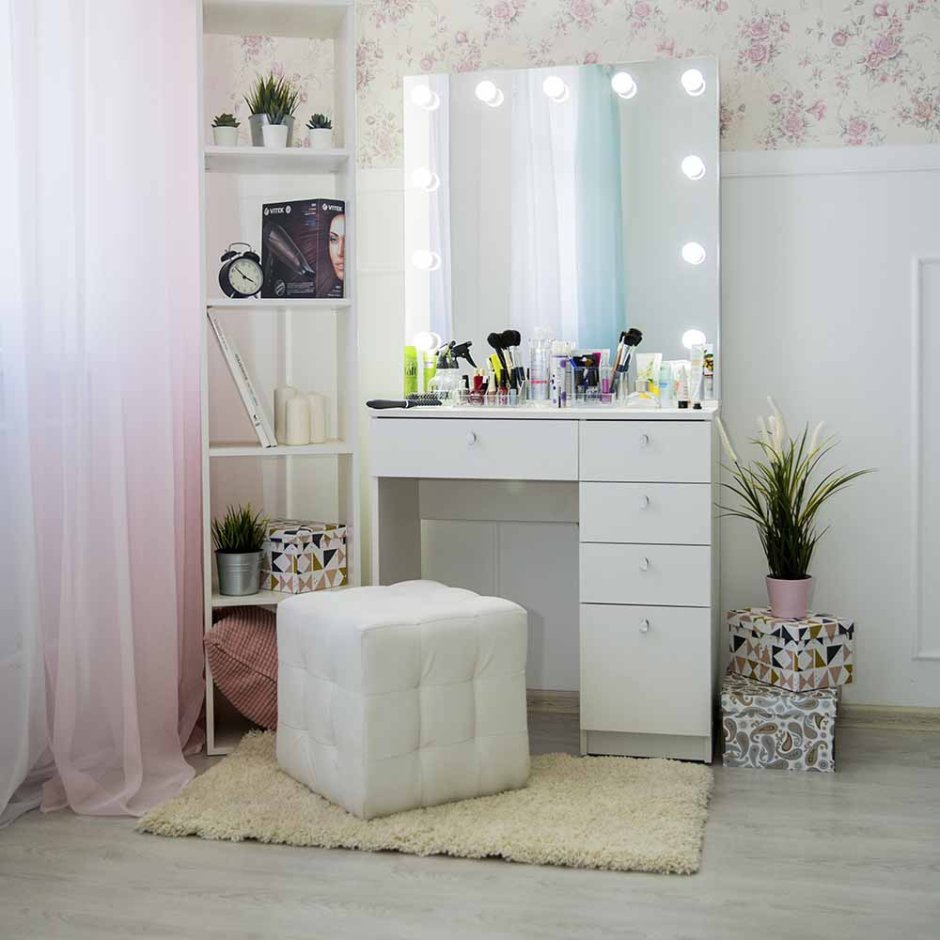 Ikea гримерный столик