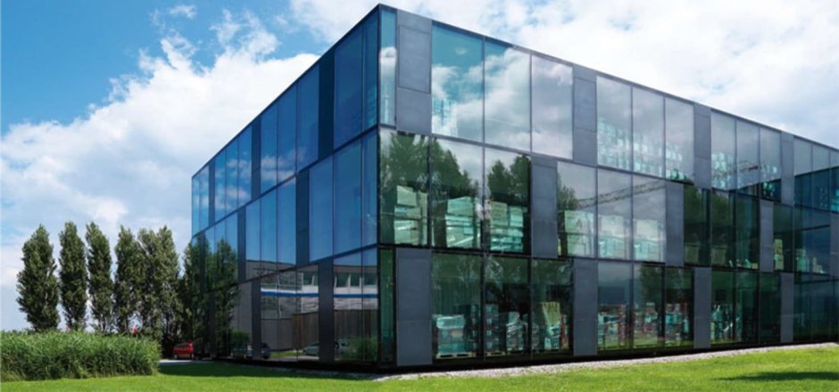 Остекление фасадов зданий