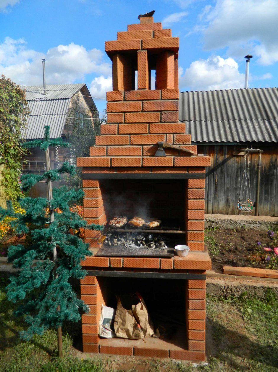 Мангальница из кирпича