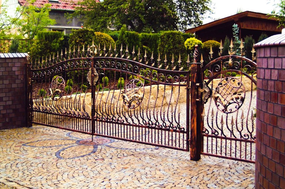Кованые заборчики