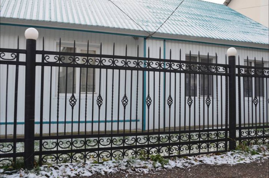 Красивые кованые заборы