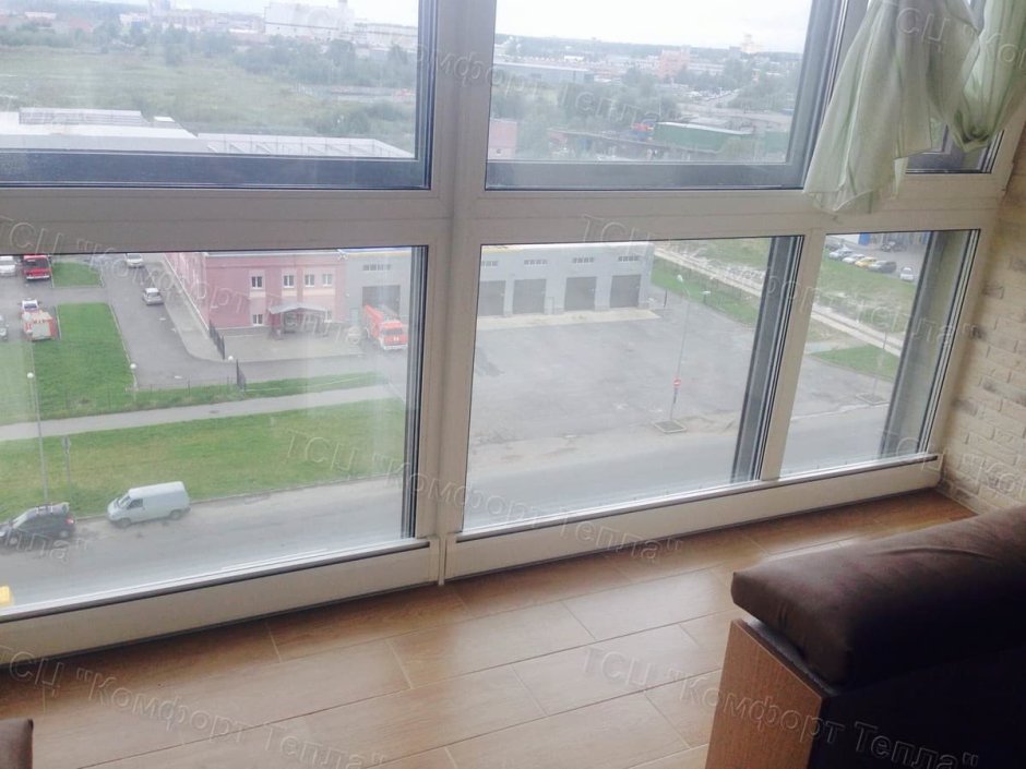 Теплый плинтус на балконе