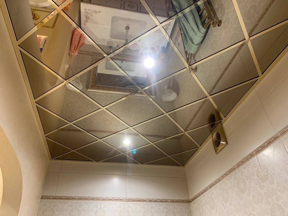 Реечный потолок зеркальный Armstrong