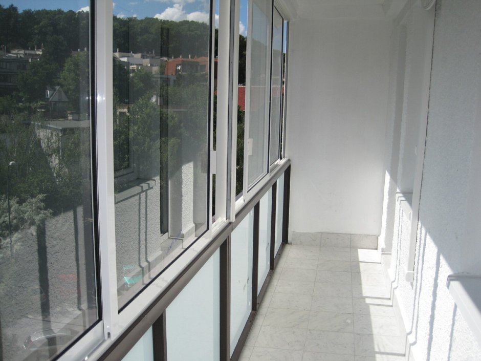 Холодное остекление балкона PROVEDAL