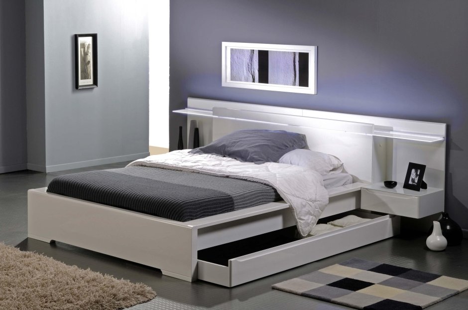 Кровать с тумбами