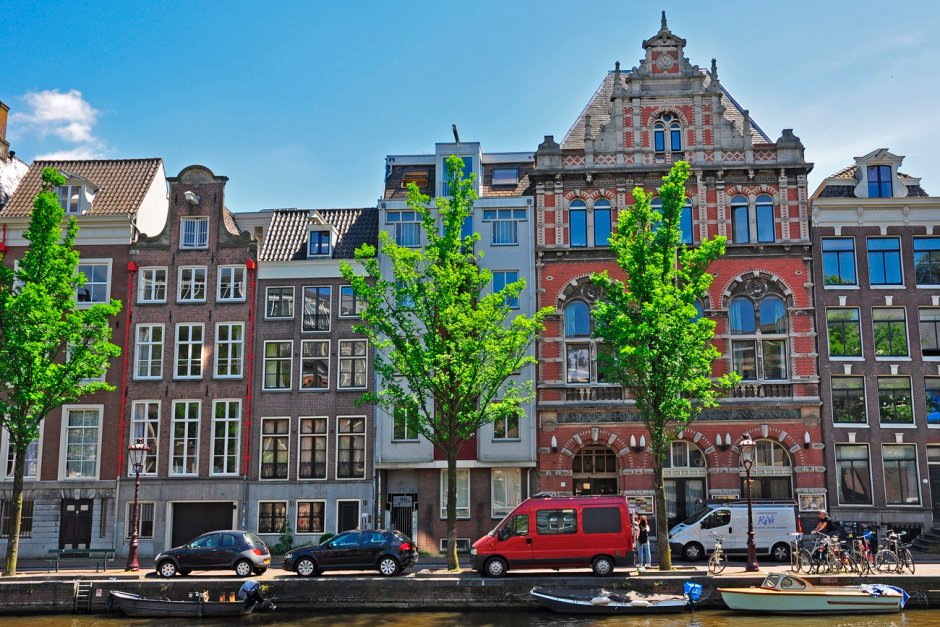 Ибург Амстердам
