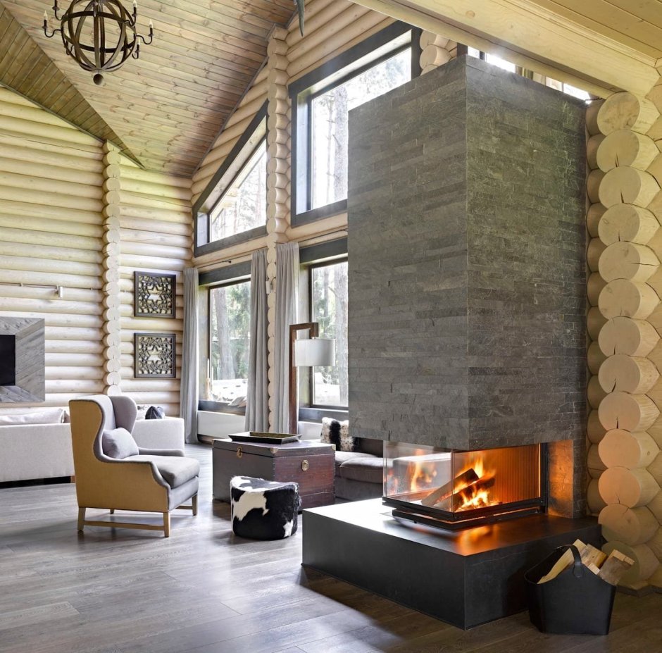 Каминин в деревяном доме