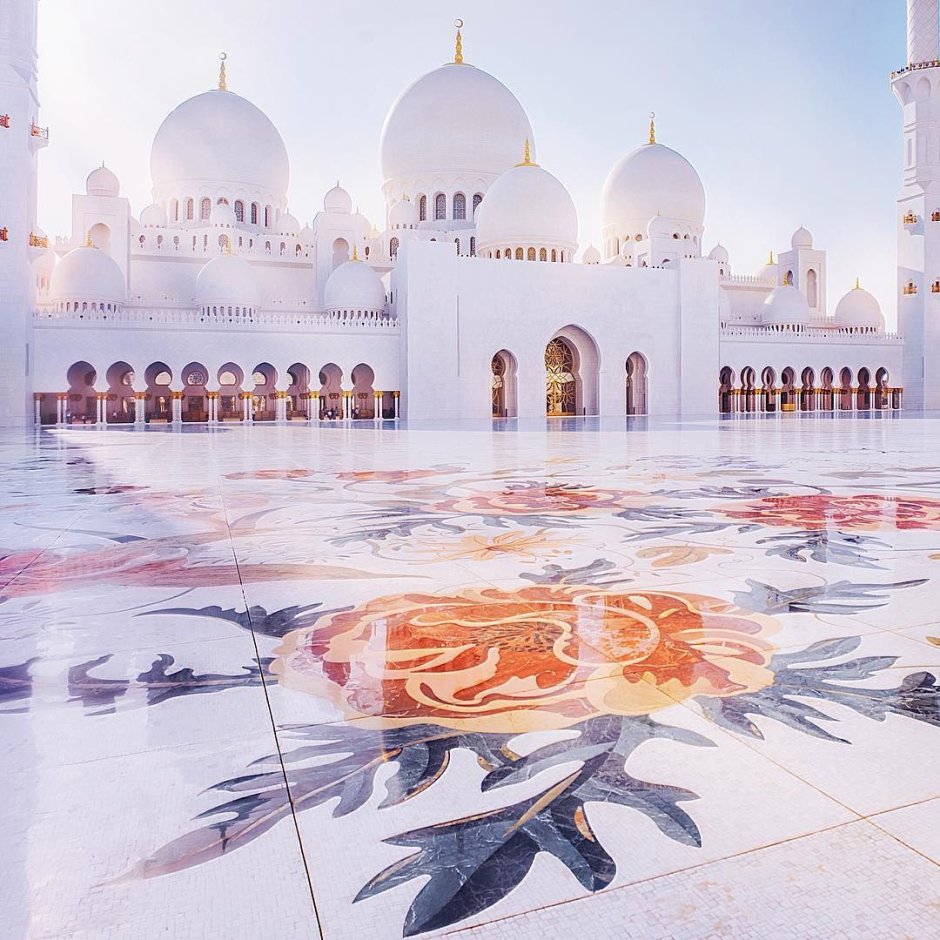 Большая мечеть шейха Зайда в Абу-Даби