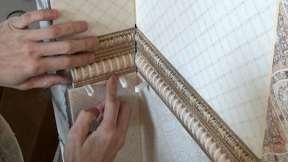 Бордюр для плитки керамической на стену
