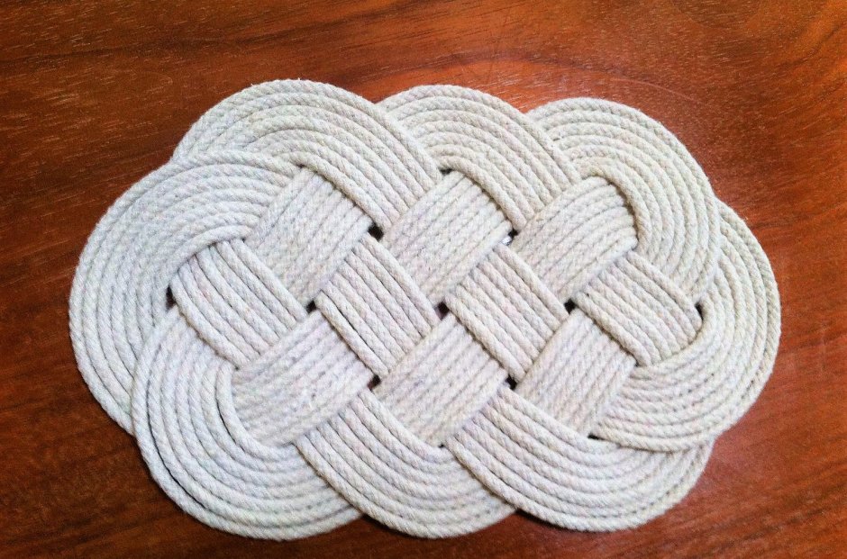 Узелковое плетение коврик
