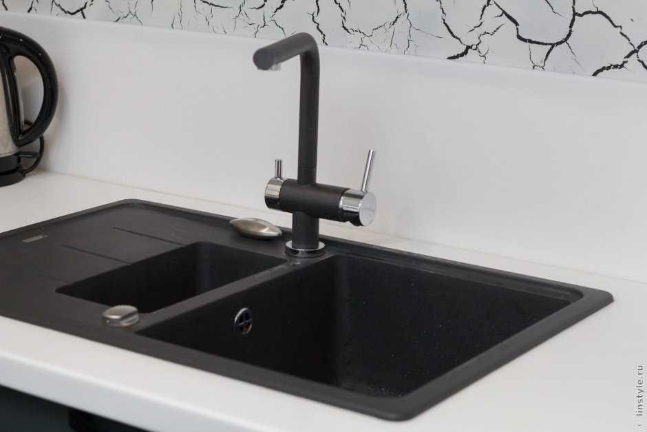 Смеситель Tolero r0200 серый