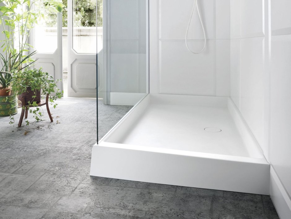 Поддон для душа из кварцевого агломерата