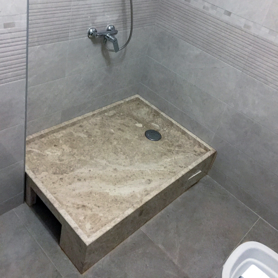 Душевой поддон из керамогранита Италон