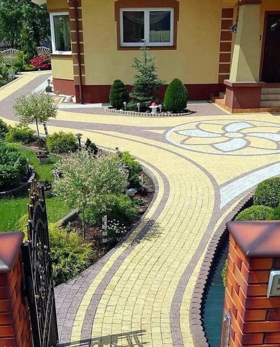 Дорожки в частном доме