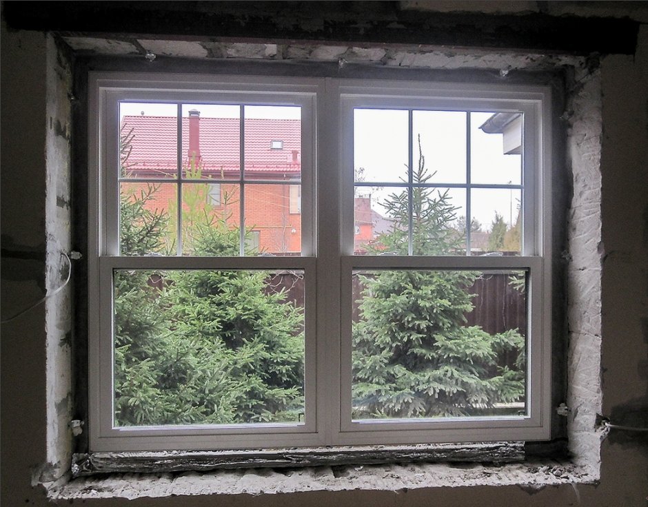 Окна с вертикальным открыванием