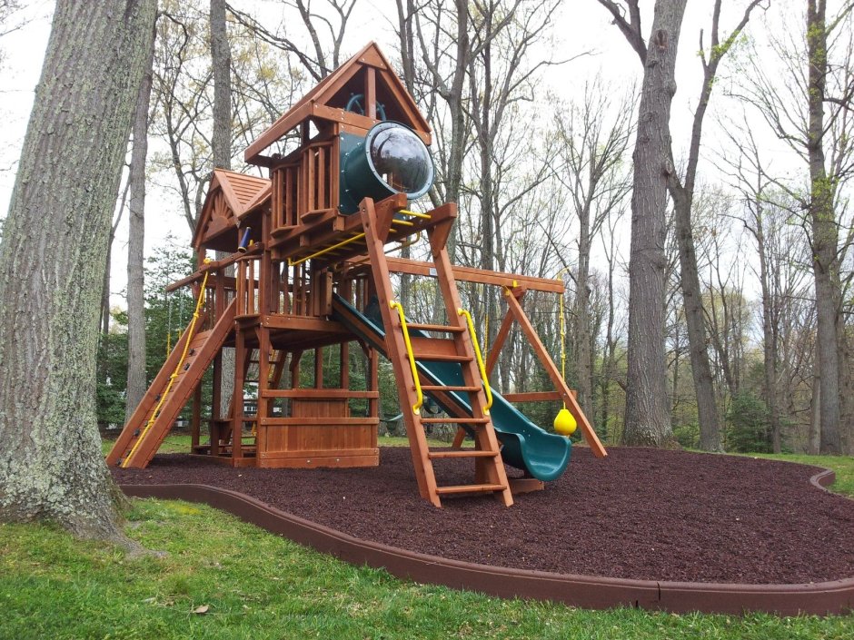Дизайнерские детские площадки из дерева