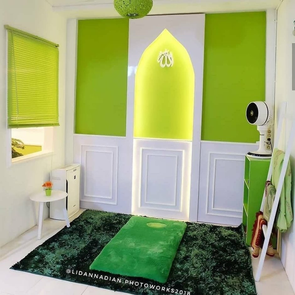 Foto Interior rumah warna Putih Hijau terbaik