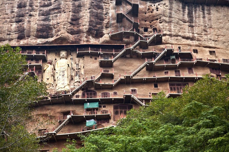 Пещерный монастырь Майцзишань, Китай