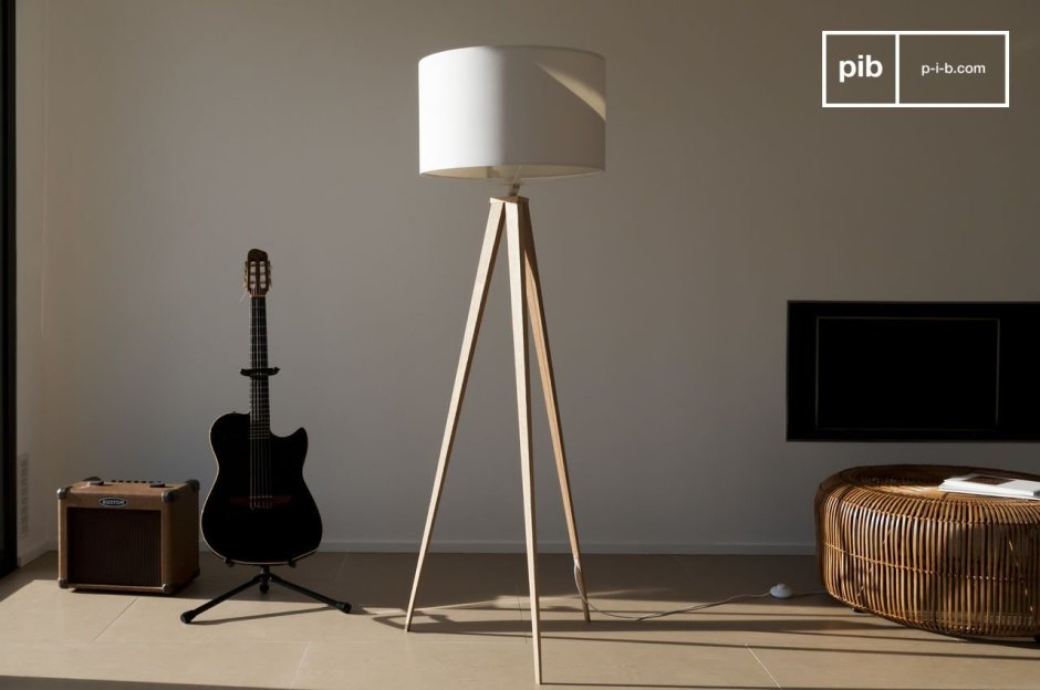 Isoladesigndistrick Tripod Lamps