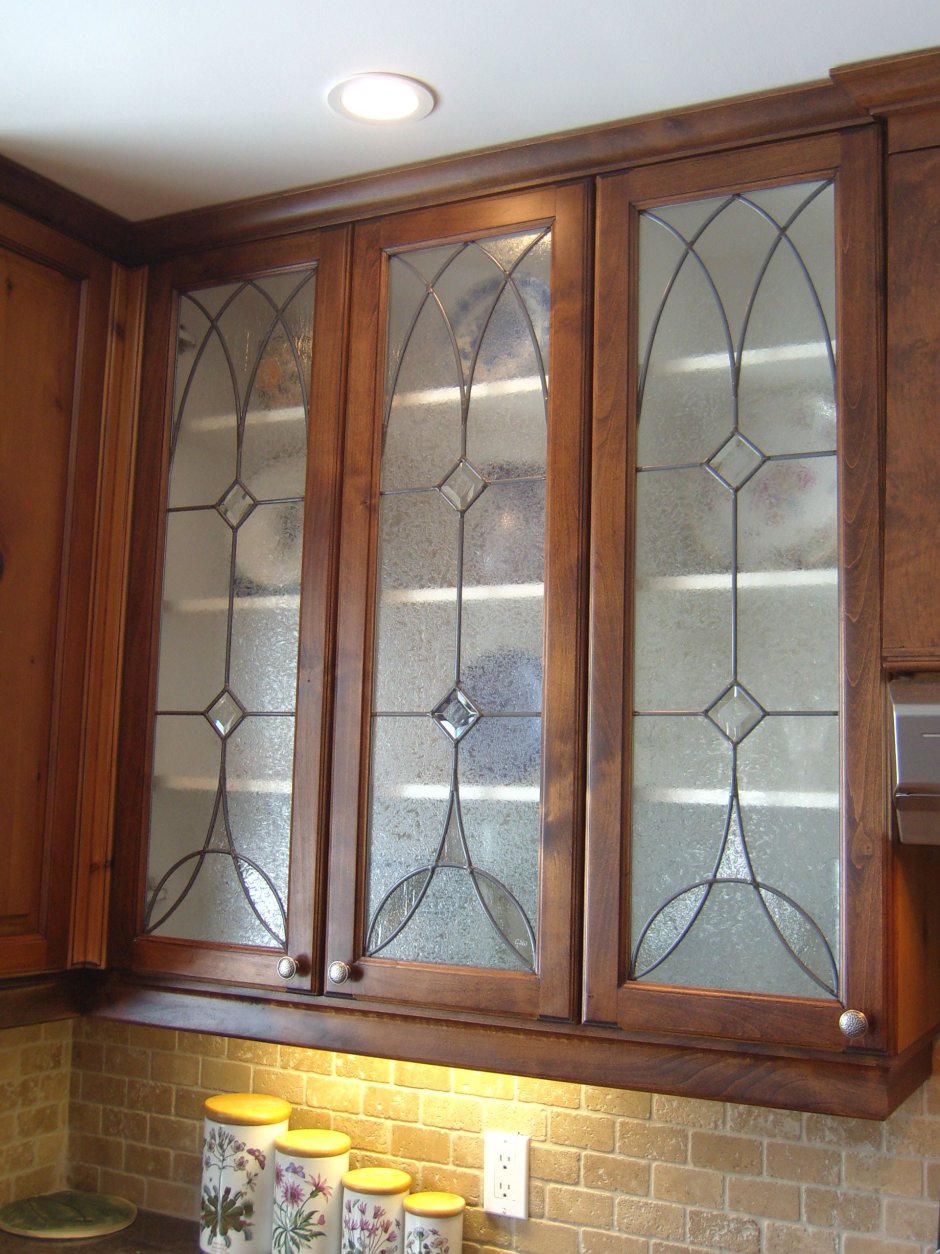 Витражные стекла для кухонных шкафов