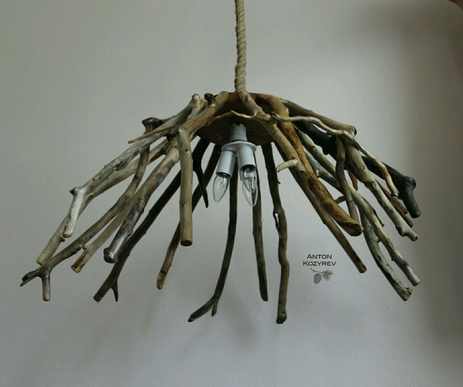 Люстры из коряг дерева