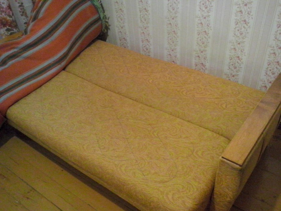 Советский диван кровать