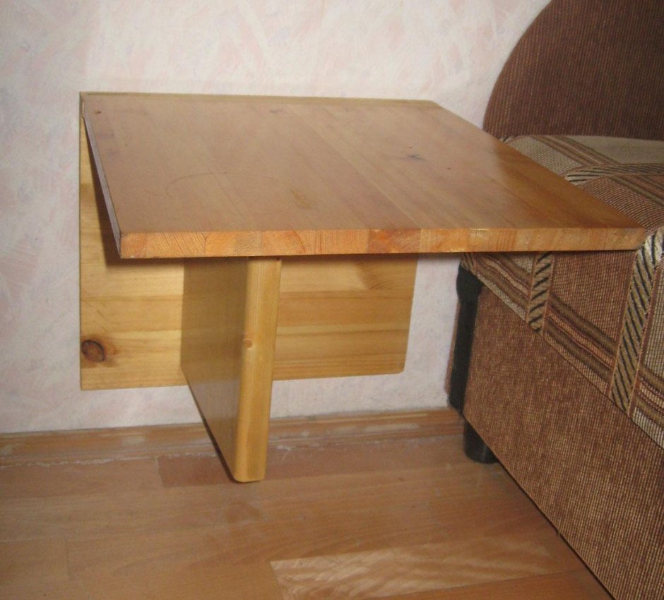 Складной столик с ДСП