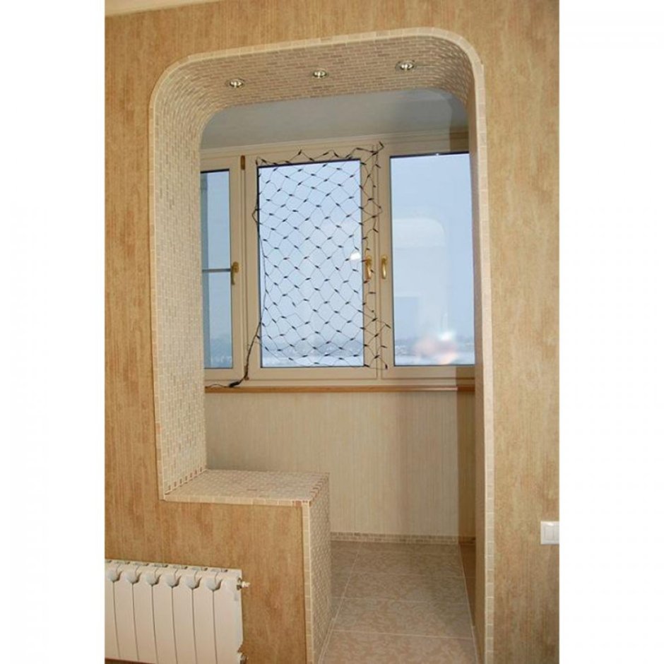 Отделка арки балкона