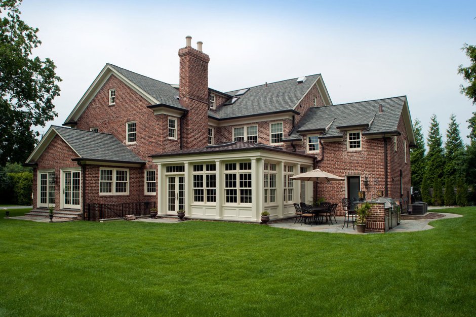 Кирпичный дом