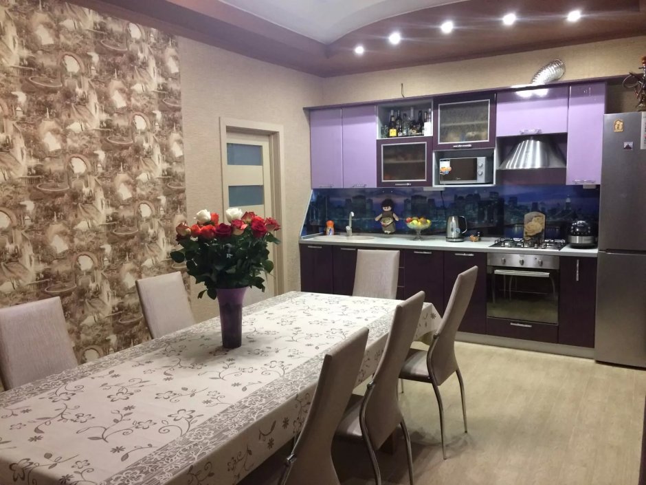 Обои для кухни в квартире комбинированные