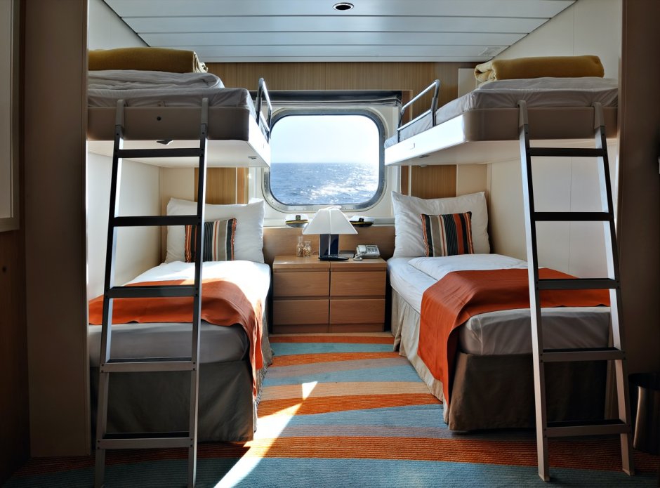 Cabin каюта