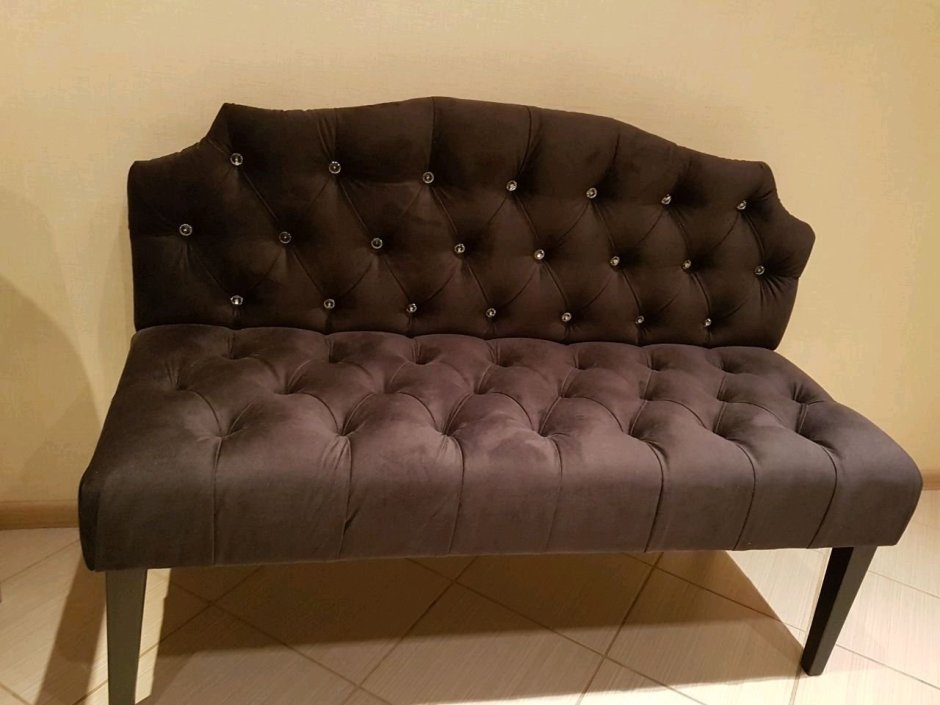 Банкетка со спинкой каретная стяжка