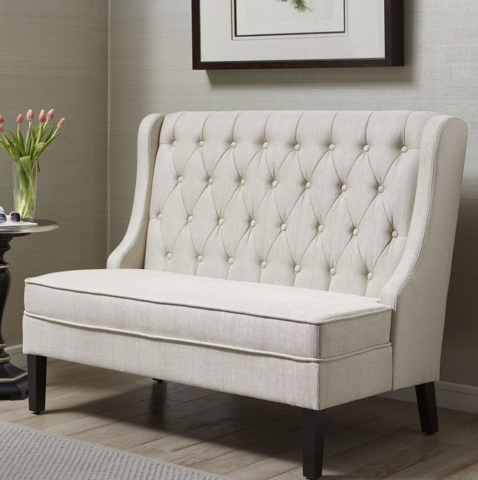 Маленький диванчик в прихожую