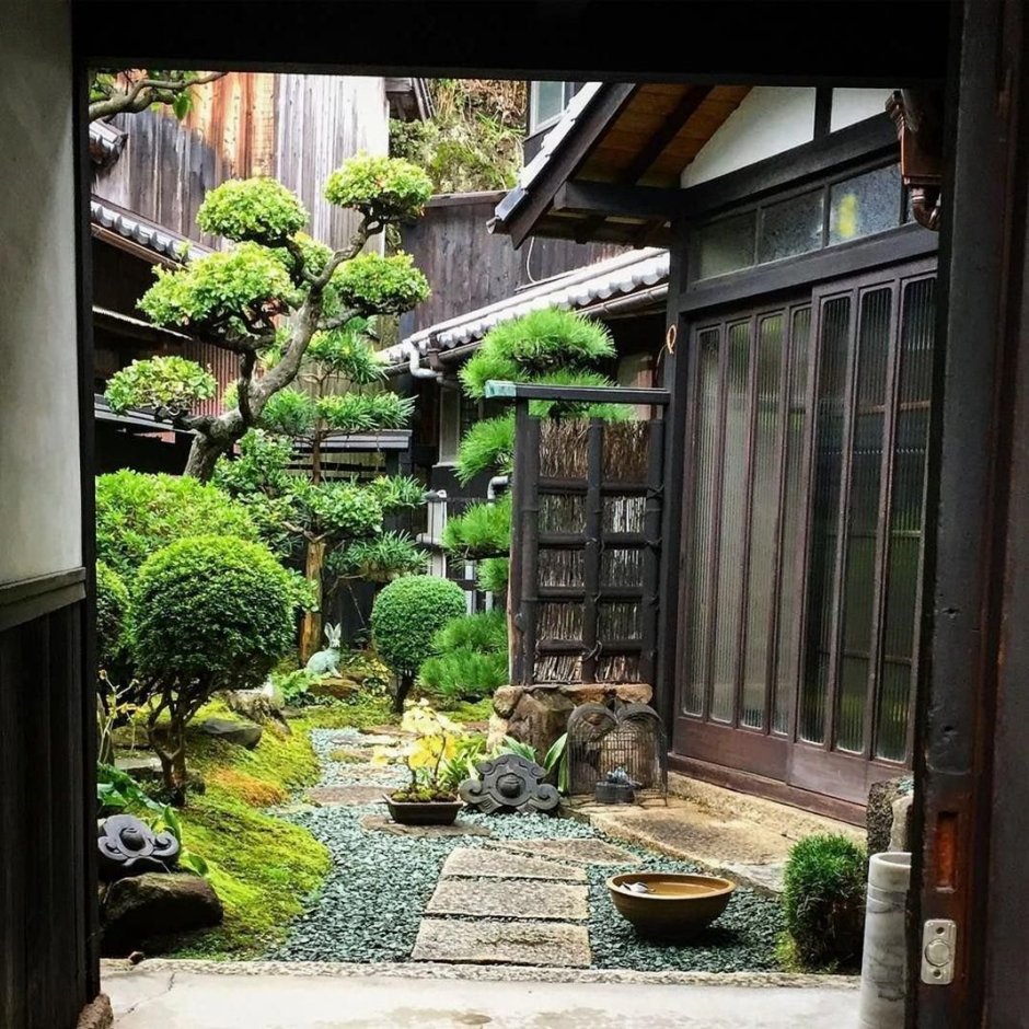 Маленькие японские сады цубо