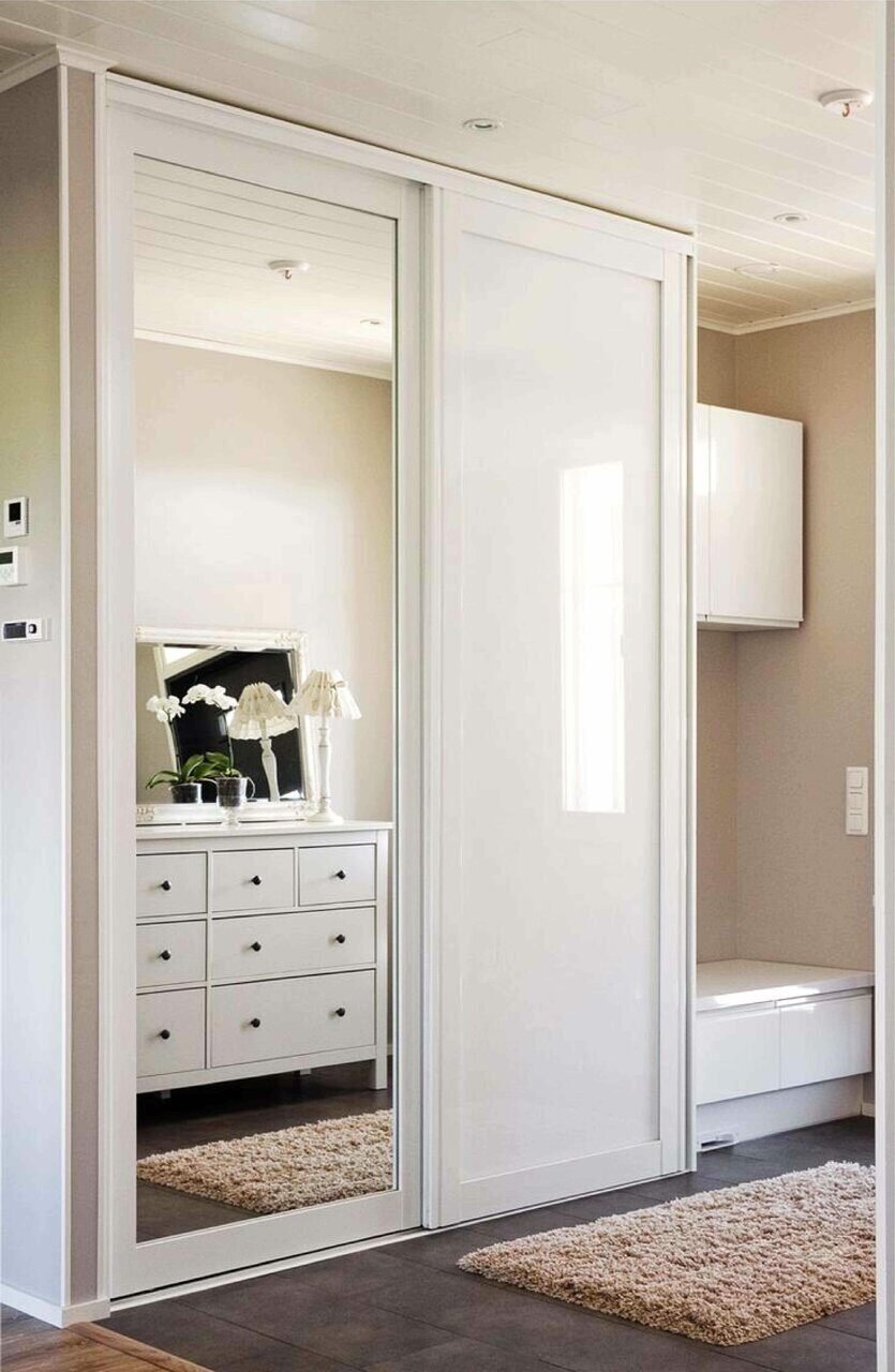Шкаф купе Sliding-Door Wardrobe