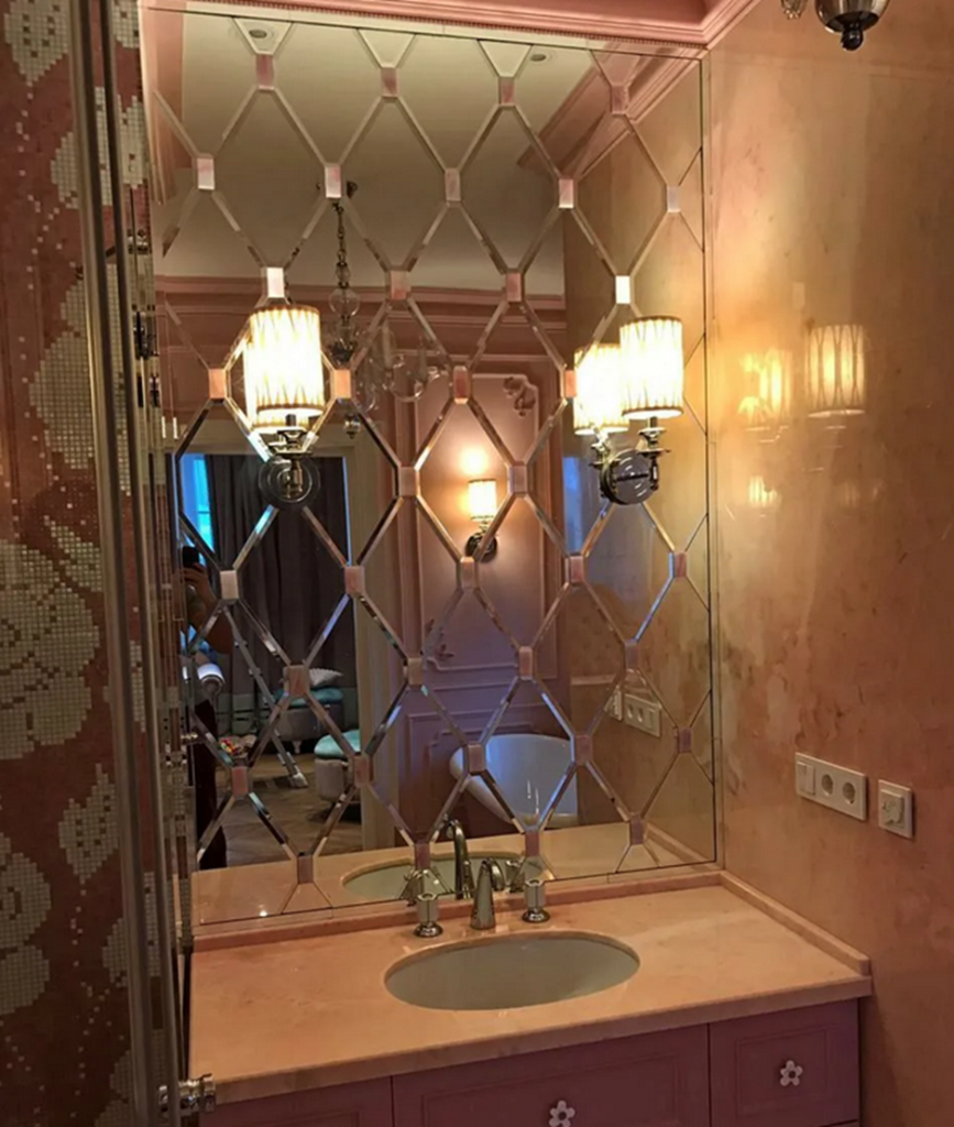 Зеркальная плитка в ванную комнату
